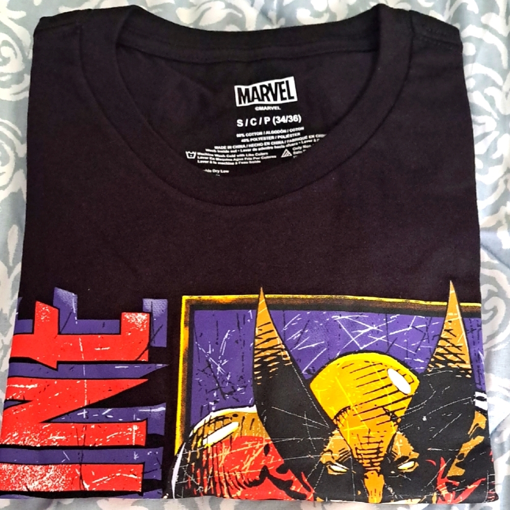 Marvel Black and Yellow Wolverine Tee Small Mens.